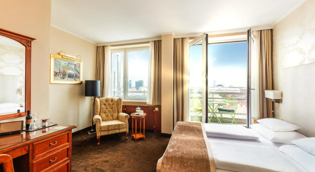 Двухместный номер с балконом Hotel Am Parkring