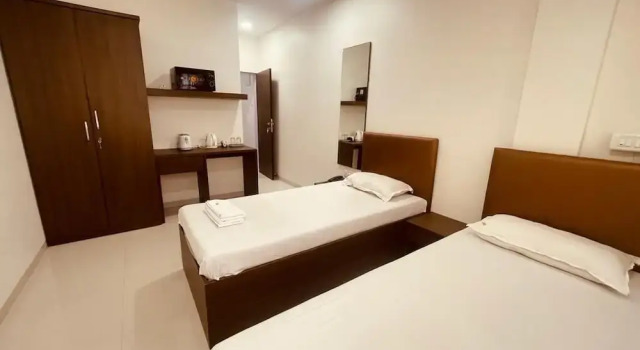 Номер Deluxe TIM Santacruz Mumbai Airport