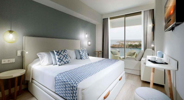 Двухместный номер Standard с балконом и с видом на море Palladium Hotel Menorca