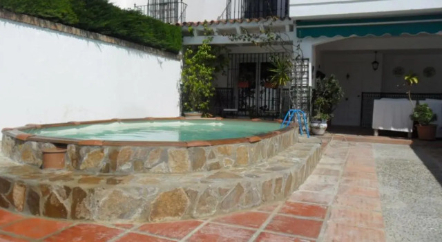 Вилла с 4 комнатами Villas Aloha Valdelagrana