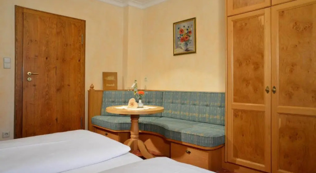 Двухместный номер Comfort с балконом Hotel Edelweiß