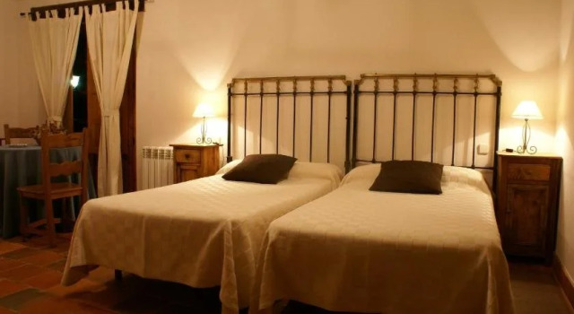 Hotel Rural El Adarve, Book Hotel Ayllon Segovia