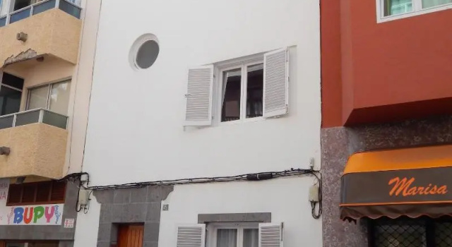 Twenty Seven Degrees Las Palmas, Забронировать Отель Отели Лас-Пальмас-де-Гран-Канария с завтраком, рядом с Музей науки и техники, Завтраки