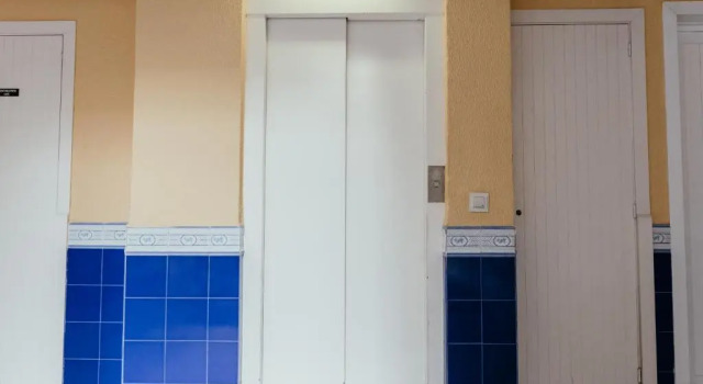 Hauzify I Apartament Marina, Varaa Huoneisto Hotellit Tarragonès uima-altaalla, Uima-allas