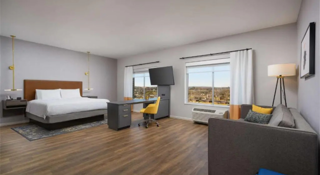 Люкс Hampton Inn & Suites Huntsville Downtown, Al