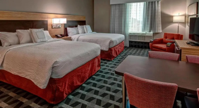 Четырёхместная студия TownePlace Suites by Marriott Hot Springs
