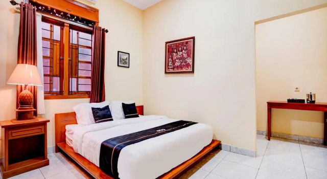 Люкс Deluxe OYO 90265 Cempoko Mulyo Homestay Syariah