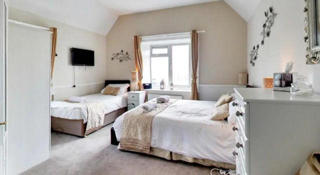 Трёхместный номер Standard Robin Hill House Heritage B&B