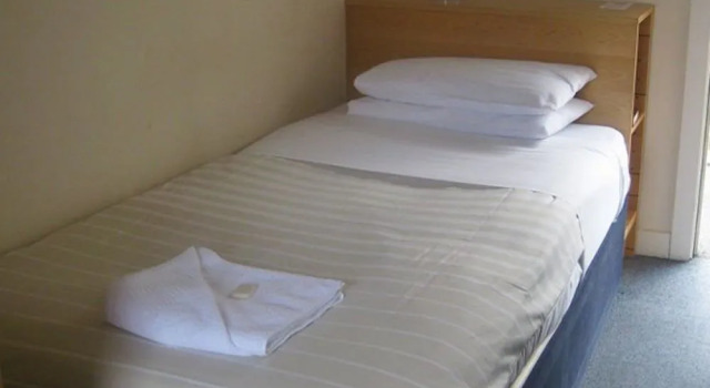 Omah Yanto, Book Hotel Jakarta Jakarta Province
