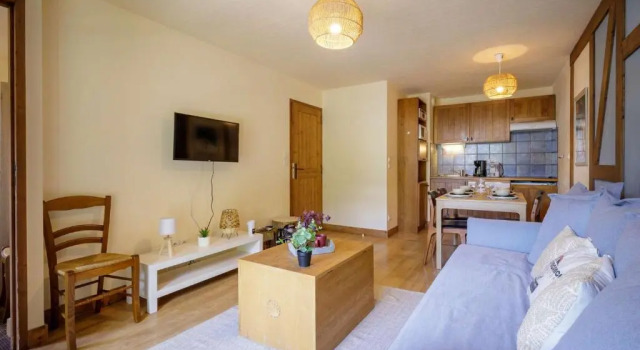 Appartement Saint-Lary-Soulan, 2 pièces, 6 personnes - FR-1-296-416, Забронировать Апартаменты/квартира Отели в центре Сен-Лари-Сулан, в центре, Парковка