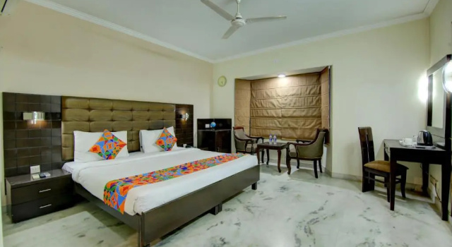 Номер Deluxe Fabhotel Staywell