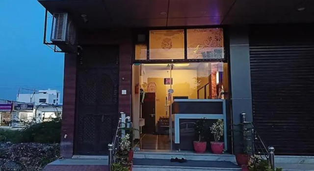 Fabhotel Ambuj, Rezervovat Hotel Udajpur Rajasthan