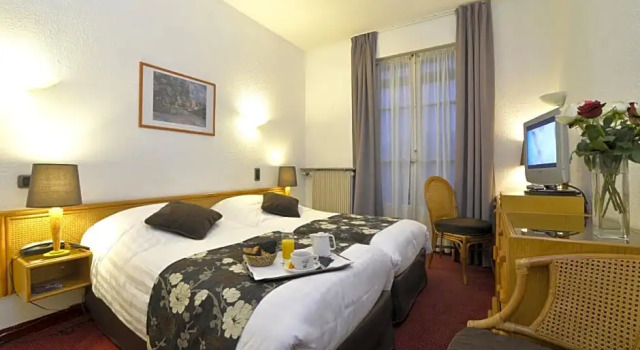 Номер Standard Hôtel d’Angleterre Grenoble Hyper-Centre