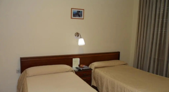 Двухместный номер Standard Hostal Coruña
