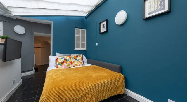 Hummingbird Maisonette by Robin Estates, Забронировать Отель Бристоль Англия, рядом с Christ Church Clifton