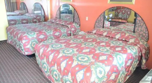 Palace Inn 610  MLK