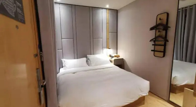 Ji Hotel (Hangzhou West Lake Hefang Street), Забронировать Отель Отели Ханчжоу с бассейном, рядом с Железнодорожный вокзал Ханчжоу, Бассейн