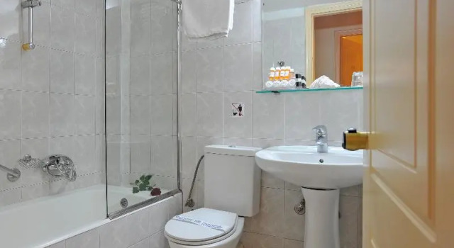Номер Standard Parnassos Delphi Hotel