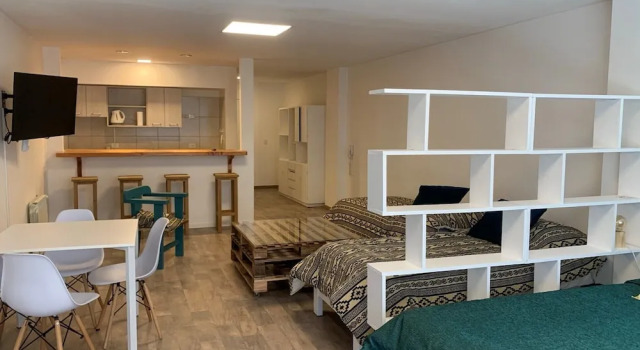 Люкс URBANA SUITES & STUDIOS 440
