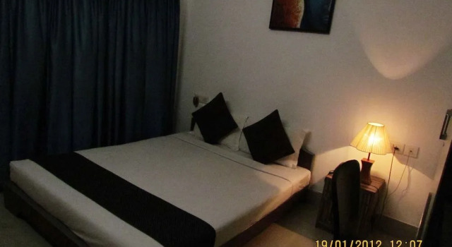 Next Generation - AD 255 Sect 1, Prenota Hotel Calcutta 