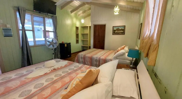 Четырёхместный номер Standard Hotel M&M Beach House