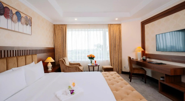 Muong Thanh Grand Phuong Dong Hotel