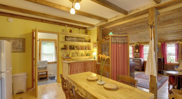Cozy 1930s-style Waterfront Maine Cabin w/ Dock!, Book Apartment Bath Maine