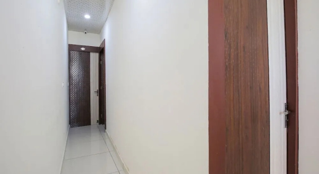 Royal Guest House by OYO Rooms, Забронировать Гостевой дом Гостевые дома Патьяла, Гостевой дом
