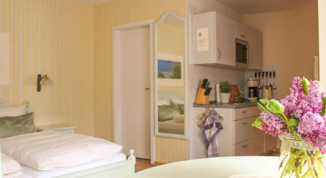 Bubbly Apartment in Warnemünde near Beach, Забронировать Апартаменты/квартира Апартаменты Ростока, рядом с Мельница Майера, Апартаменты/квартира