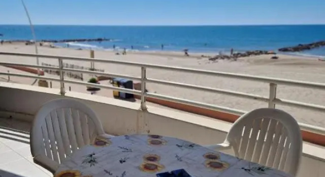 Апартаменты Nice 70m With Terrace In Front Of The Sea!