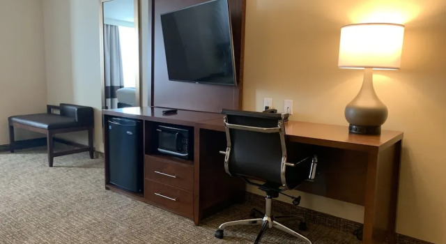 Номер Deluxe Comfort Suites Daytona Beach-Speedway
