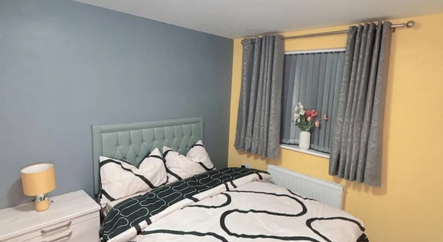 Ellas Stays - Bolton, Varaa Lomakoti Mökit kohteessa Merseyside, Mökki