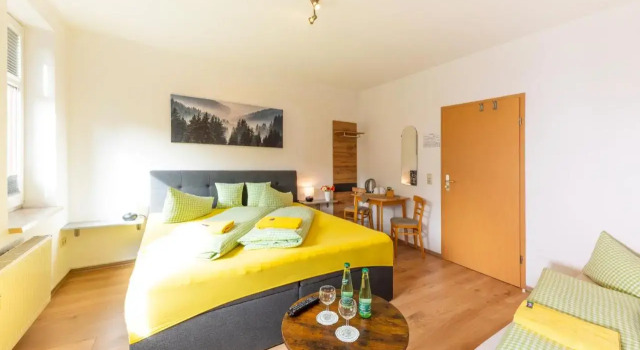 Pension Zum Schotten, Book Hotel Hotels in Thuringian Forest with Breakfast, Breakfasts