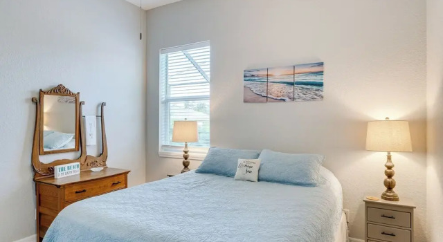Коттедж Englewood Escape Near Beaches w/ Private Lanai!