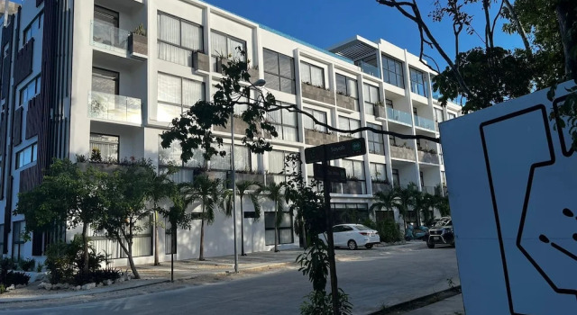 Comodo y espacioso departamento 2BR, Rezerwuj Hotel Hotele w Quintana Roo z parkingiem, Parking