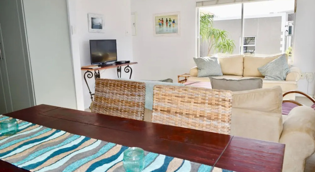 2 Bedroom Apartment With Waterfront Views, Забронировать Апартаменты/квартира Апартаменты Кейптауна, рядом с Signal Hill Noon Gun, Апартаменты/квартира