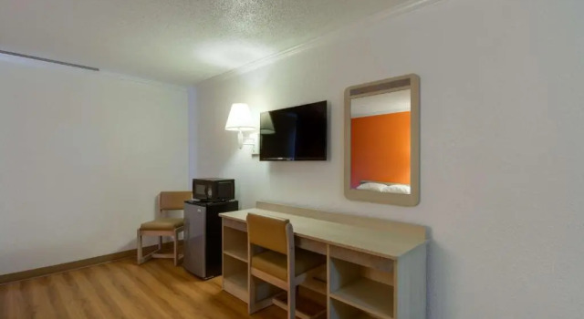 Номер Standard Motel 6-Waukegan, IL