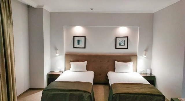 RiverSide- Restaurant, Hotel, Beach, Reserva ahora Hotel Chernihiv Chernigov