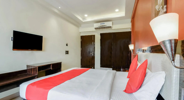 OYO 3136 Hotel Starlight NX