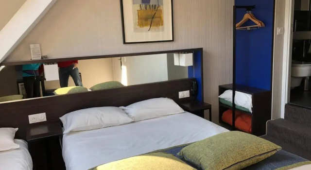 Трёхместный номер Standard Hôtel Charing Cross