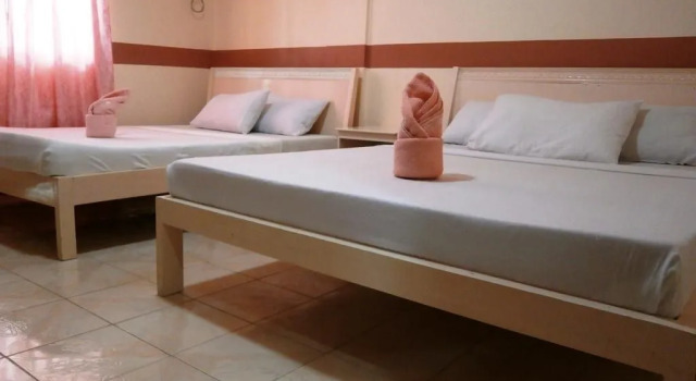 Alliyah's Beach Resort, Prenota Resort Hotel resort a Malay, Resort