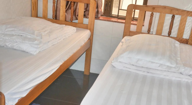 Din Dian Hostel, Забронировать Хостел Хостелы Гонконга, рядом с Sin Tat Plaza, Хостел