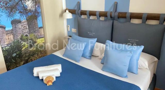 Caprese Experience - Light Blu Apt - Dante, Забронировать Отель Бизнес-отели Неаполя, рядом с Ospedale degli Incurabili, 4* 5*