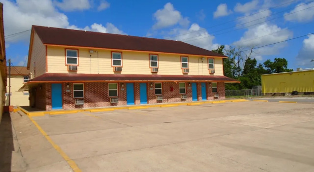 Town House Motel, Book Motel Bay City Houston