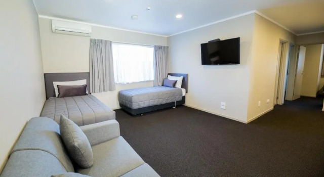 Люкс Premier с 2 комнатами Ashbrook Motel Taupo