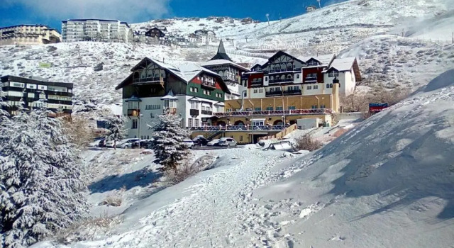 Четырёхместный номер Standard Hotel GHM Monachil