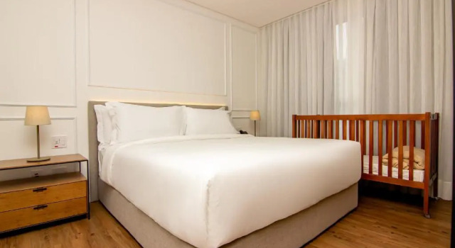 Полулюкс K-Platz Hotel