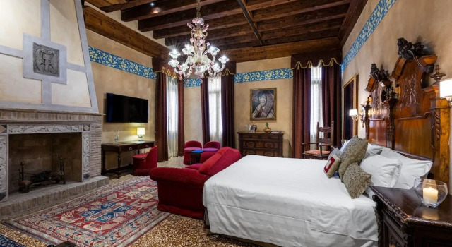 Полулюкс Lorenzo Priuli с видом на канал Hotel Palazzo Priuli