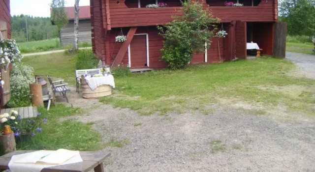 Lemettilä Countryside Accommodation, Забронировать Отель Петяйявеси 