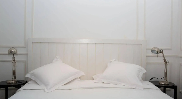 Hotel Maison des Cotonniers, Забронировать Отель Отели Антананариву 3 звезды, рядом с Analakely Market, 3*